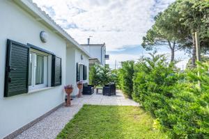 Villetta ai Pini by Venicevillas