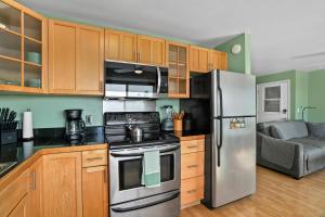 Kauai Hale Kahanalu 8 by Coldwell Banker Island Vacations