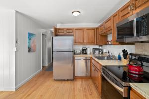 Kauai Sunset Hale in Poipu by Coldwell Banker Island Vacations