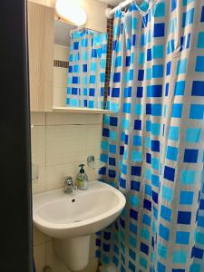 PELEKAN rooms and apartments ATHINA 22