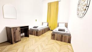 Spacious Rooms - 15 Min from Airport & City Center, 5 Min from Vienna Main-Bus Station EZ9