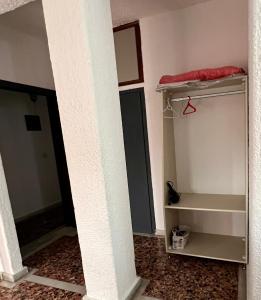 PELEKAN rooms and apartments Athina 33