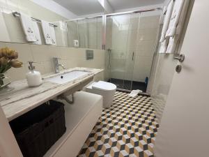 ML Apartments Republic