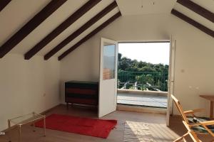 Secluded family friendly house Skrip, Brac - 18944