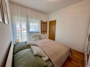 Apartment in Crikvenica 54403