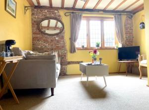 The Secret Garden Rooms