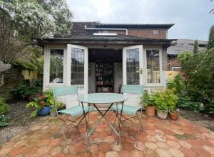 The Secret Garden Rooms