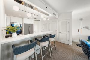 Ocean View Private Residence at Fontainebleau -3505