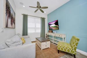 Dreamy Cottage With Private Pool Near Disney With Margaritaville Resort & Island H2O Access - 8082Kd