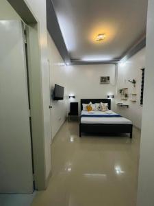 4 bedroom with big pool villa near clark