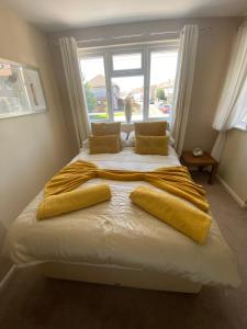 Rooms at Carols Place Nr Bridgend, Porthcawl, Margam, Port Talbot, Mins from J37 M4, 3 Room Types Available