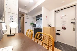 SALE! Tokyo! Stay in Ikebukuro Convenient for Shopping & Long Stays!
