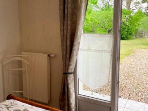 Maisons de vacances Gite du Marais - Proche Chambord, Wifi, Animaux admis, Parking prive - FR-1-491-467 : photos des chambres