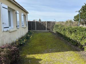 Maisons de vacances Maison 3 pieces pres de la mer a Bretignolles-sur-Mer - FR-1-224A-76 : photos des chambres