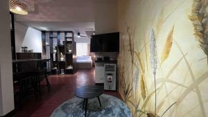 A Cozy Condo in City Centre!