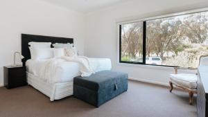 Holiday of Perfect Strokes