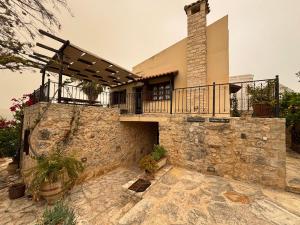 Melina Stone Villa