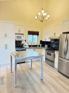 Banff mountain House&30 second Bus station Close C-Train& Free Parking