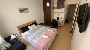 Edificio Miami Center ao lado da praia Copacabana AP1233