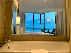 Alacarte Ha Long Bay homestay