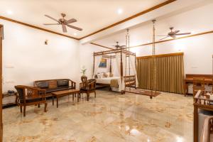 La Moon Puducherry - Hotels, Puducherry