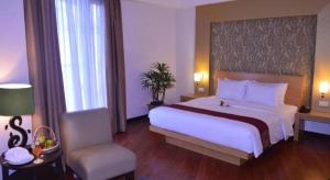 The Axana Hotel