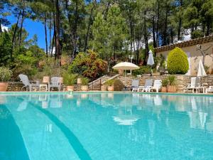 Appartements O Coeur Des Ocres : photos des chambres