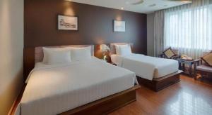 Grand Silverland Hotel