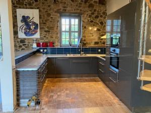 Maisons de vacances Manoir 15 mn des plages : photos des chambres