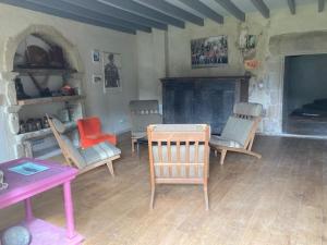 Maisons de vacances Manoir 15 mn des plages : photos des chambres