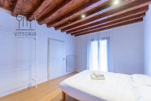 Vittoria Apartments Fogazzaro