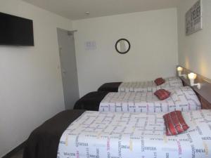 Hotels Contact Hotel Come Inn : Chambre Triple Standard