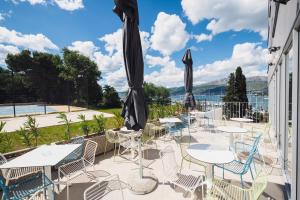 Akademis - Fit Split