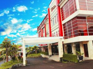 Albis Hotel
