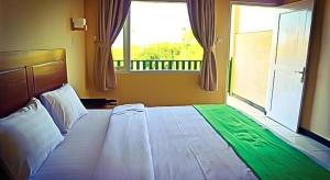 Azana Green Resort Praci