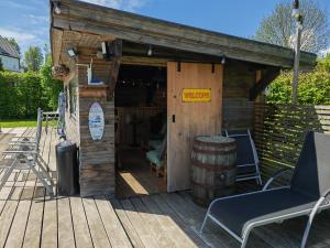 Gîte coquet 2 chambres, 2 salles de douches avec piscine, spa