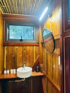 Eco Floating Stay Cai Beo