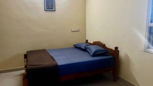 Rudhra Home Stay