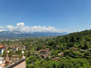 La Corsara-La casa nella roccia