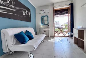 Blue apartment, Alghero, near beaches img1
