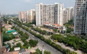 Minimalistic Stay Close to Metro & Couple Friendly