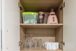 Executive studio apartments in kilimani with breathtaking city views child playground swimming pool and ample parking