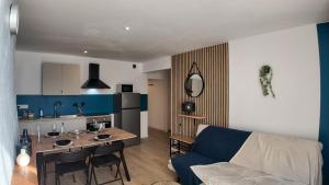 Appartements Elegant Appartement T3 - 2 CHAMBRES - Netflix - Terrasse : photos des chambres