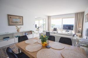 Beautiful apartment in Cannes SEA VIEW and POOL