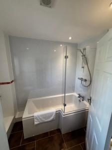 Smithaleigh Farm Rooms and Apartments