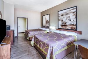 Super 8 by Wyndham Columbia