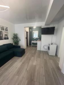 ALMAR LUXURY RESIDENCE 309 b2