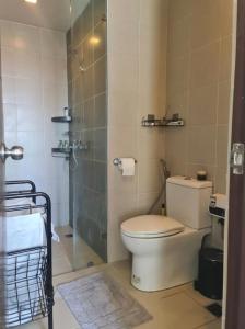 Cozy & Artsy Studio Type Unit at Lafayette Park Square