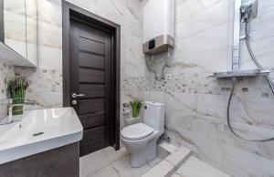 Софіївська площа Володимирська 18