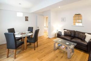 1BD Modern City Oasis: Near London Attractions